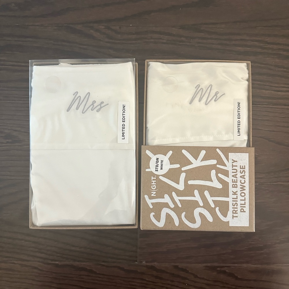 Mr and Mrs Trisilk pillowcases (queen)